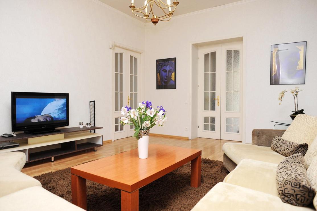 Premium Rent In Kiev Centre - Kiev Apartment Ngoại thất bức ảnh