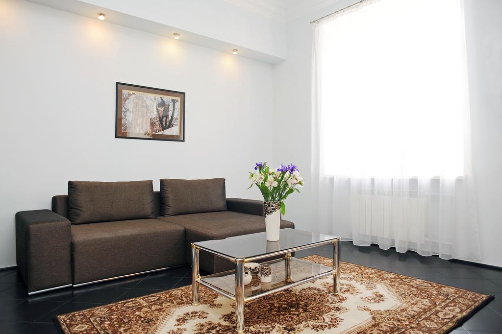 Premium Rent In Kiev Centre - Kiev Apartment Ngoại thất bức ảnh